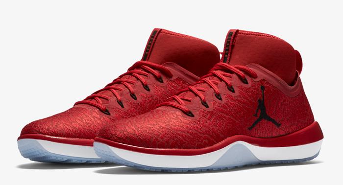 nike basketball coaching shoes