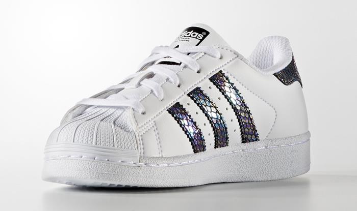 superstar metallic snake