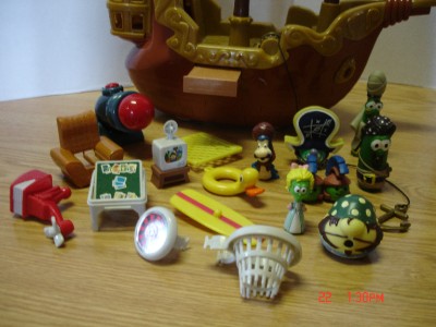 veggie tales figurines