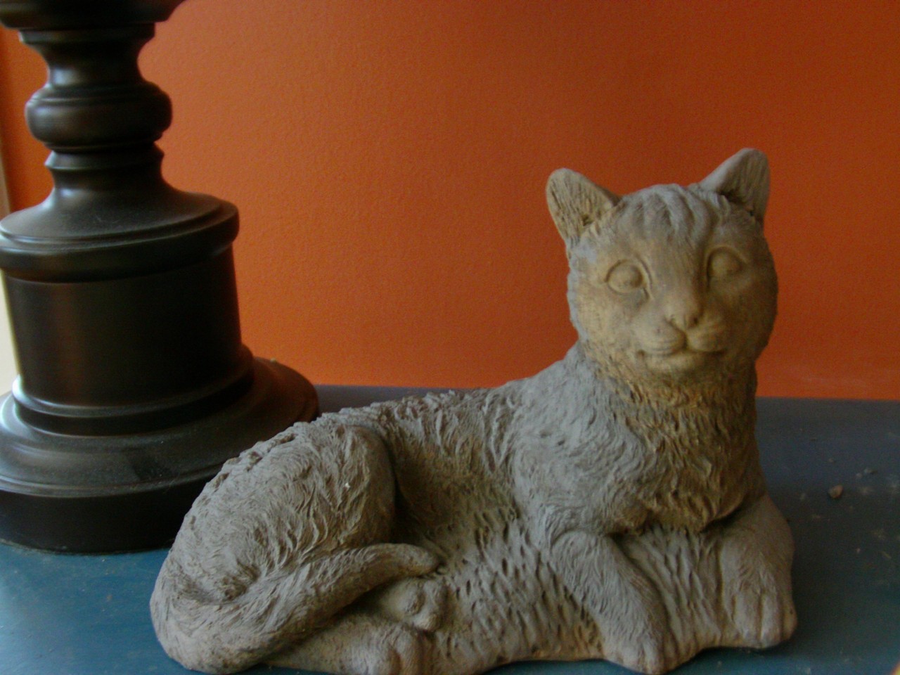 CAT CEMENT GARDEN STATUE ANTIQUE HUES - ANIMAL STATUES | eBay