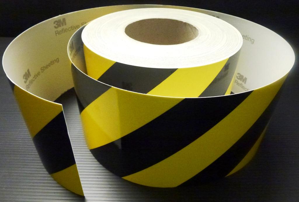 3M Reflective Safety Tape Class 2 Black Yellow Stripe Tape 100mm X 5M