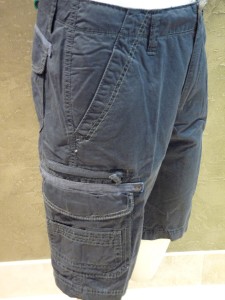 zip pocket cargo shorts