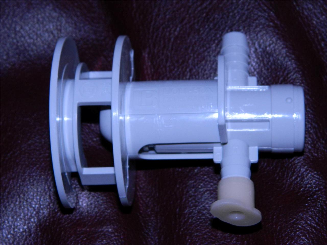 Liquibox Gray Quick Connect / Disconnect QC/D II Bib Connector End Cap