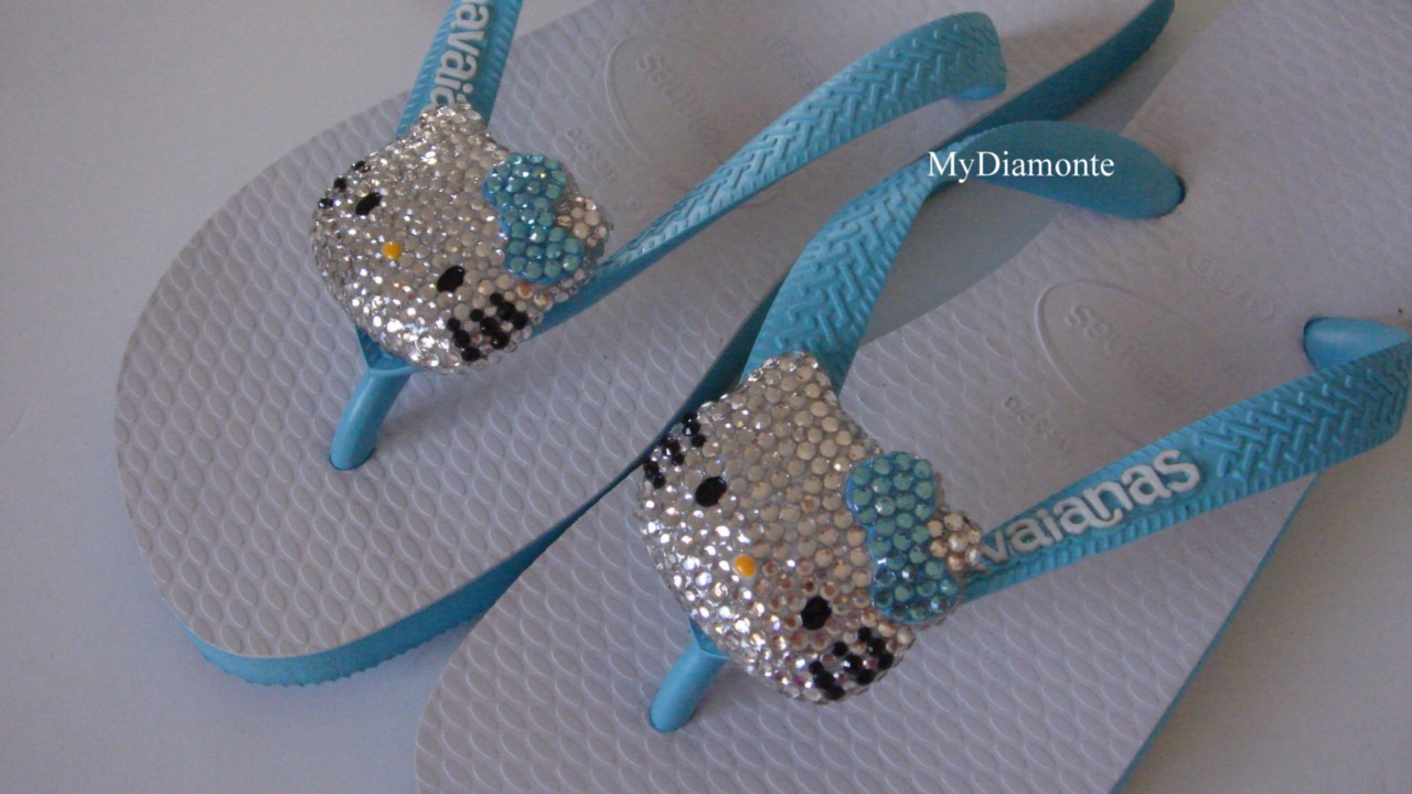 Turquoise-Havaianas-Thongs-With-Swarovski-Hello-Kitty-HK6