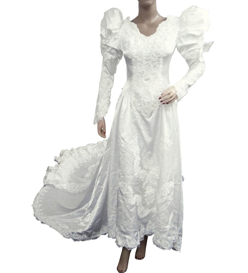 wedding gowns with puffy sleeves