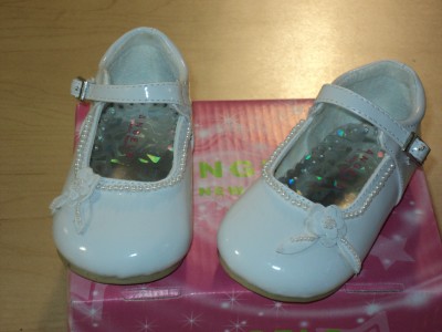 Wedding Shoes Size on Baby Girls White Leather Dress Shoe Wedding Size 5   Ebay