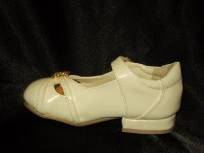 Flower Girl Ivory Shoes on Baby Girl Beige Ivory Leather Shoes Flower Wedding Shoes 118  Sizes 4