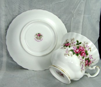 Premiere Lavender Rose pattern