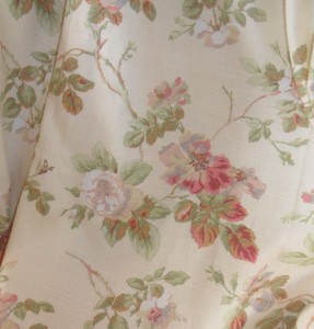 Bespoke Laura Ashley Cream Roses Angelica Gingham Curtains