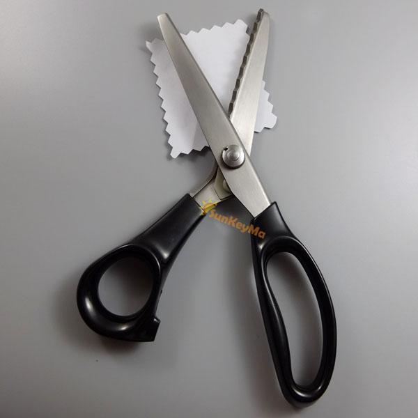 One Scalloped Triangle Edge Scissors Shears Fabric Decorative Sew