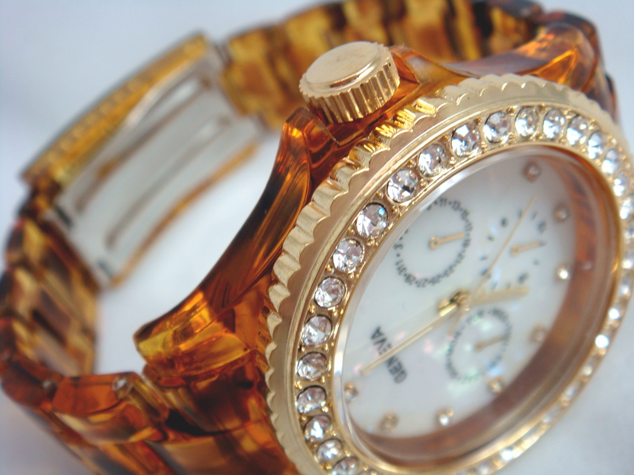 Mens Womens Amber Tortoise Shell Gold Silver Crystal Geneva Acrylic