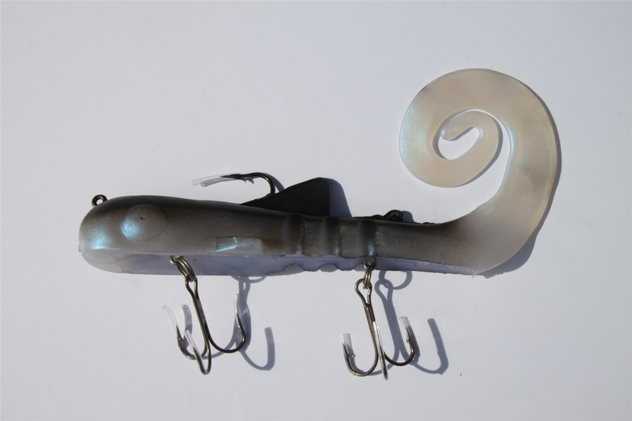 Bulldawg Type Pike/Muskie/Musky Lure eBay