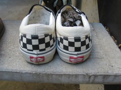 Vans Tennis Shoes on Men S Pre Owned Black   White Canvas Vans Tennis Shoes Or Boat Shoes