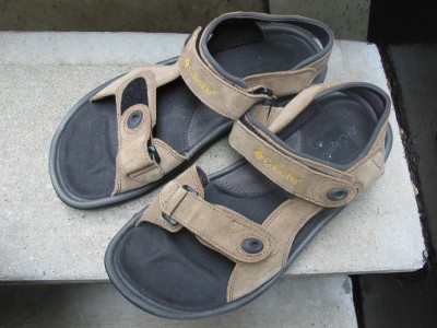 Columbia Boat Shoes on Columbia Used Mens Beige Suede Sandals 11 Ebay