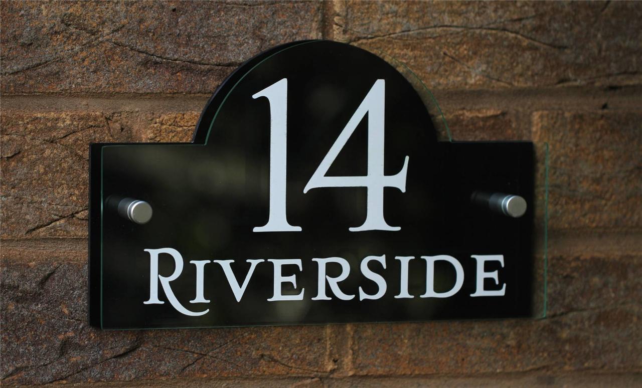 Bridge style house signs Bridge style house signs