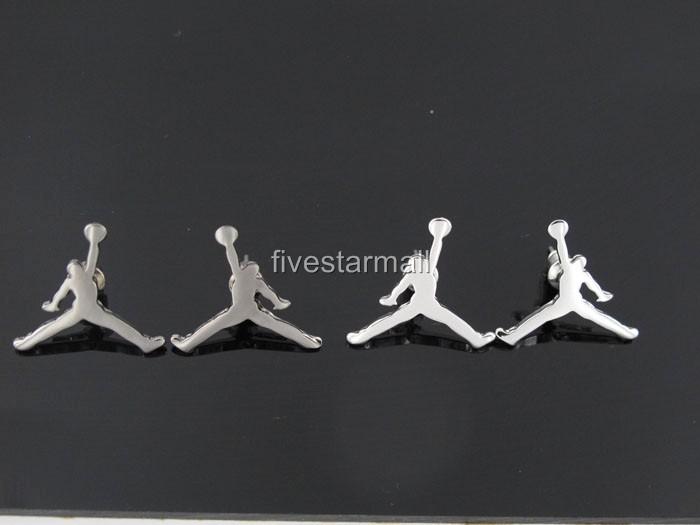 MICHAEL JORDAN JUMPMAN PLAIN STUD EARRINGSSILVER COLOR/GUNMETAL COLOR