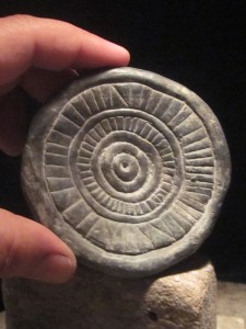 Sundial calendar Mesopotamia Ancient Qumran 200 B C E Solar year