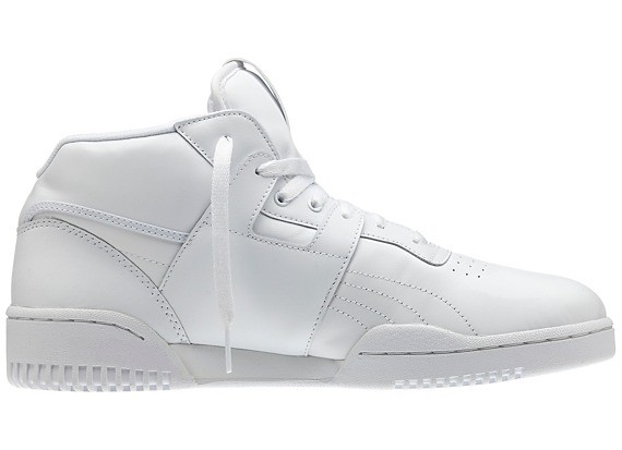 reebok men's workout mid classic sneaker