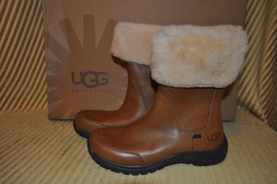 Ugg Veanna