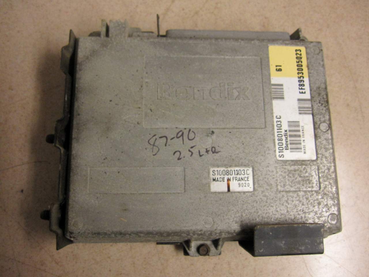 Jeep yj ecm location