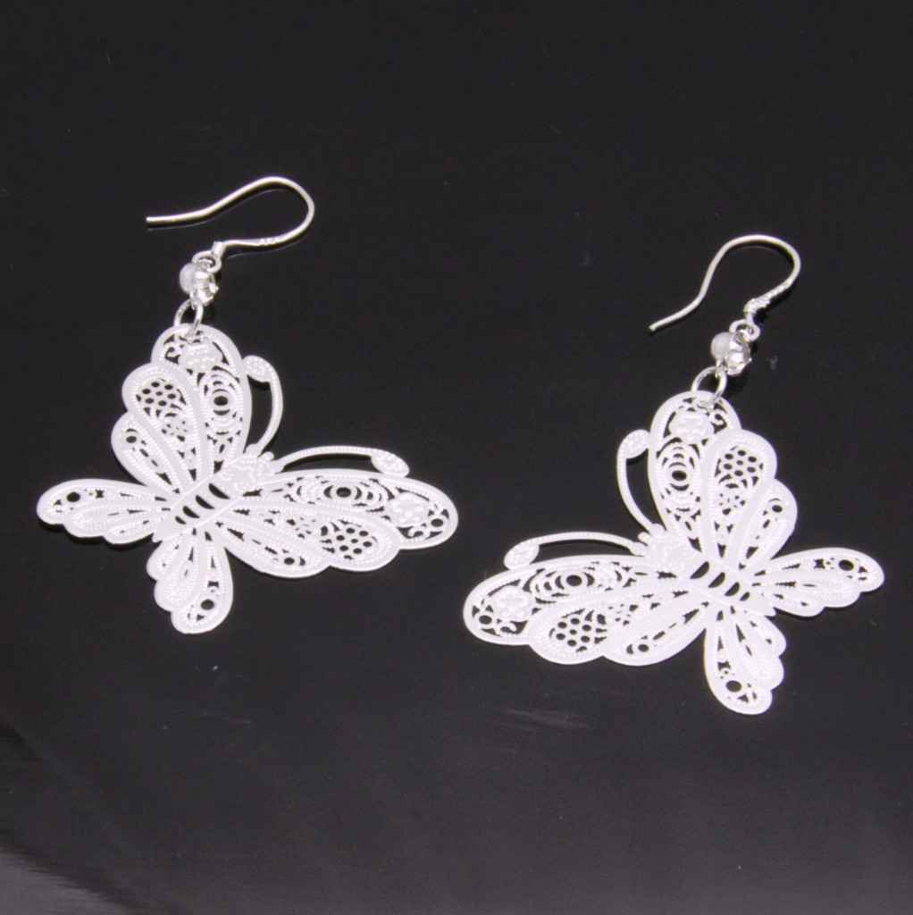 925 Sterling Silver Plate Allergy Free Earrings WE0148 eBay