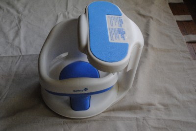 Safety  Baby Bath Seat on Safety 1st Tubside Baby Bath Tub Seat Ring Infant White   Ebay