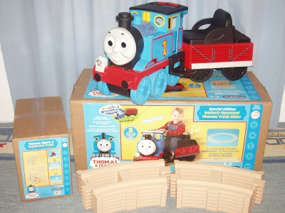 thomas the train figure 8 track