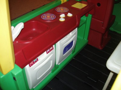 step 2 camper playhouse