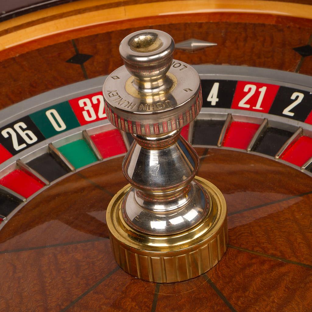 Roulette coffee table