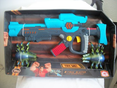 wreck it ralph cybug toy