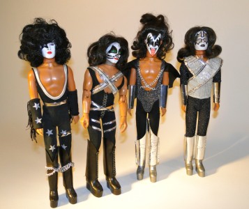 1977 mego kiss dolls