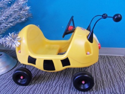 little tikes bumble bee buggy