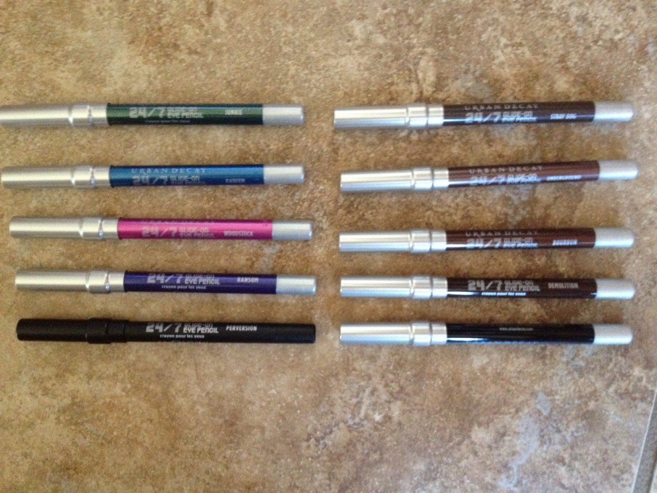 URBAN DECAY 24/7 GLIDE ON EYE LINER PENCIL CHOOSE FROM 11 SHADES! EYELINER