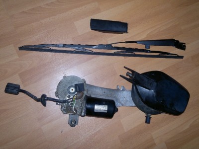Mercedes c class wiper mechanism