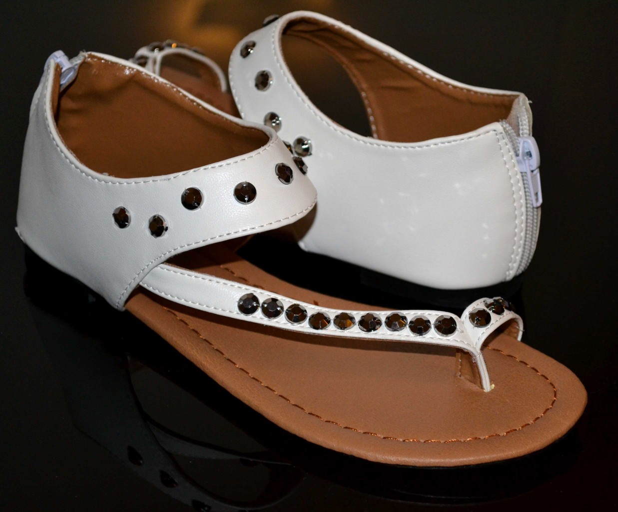 Clothing, Shoes  Accessories  Women's Shoes  Sandals  Flip Flops