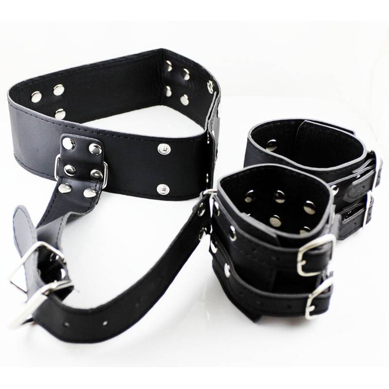 Faux/PU Leather Neck & Wrist Restraint Collar & Cuffs Binder with locks