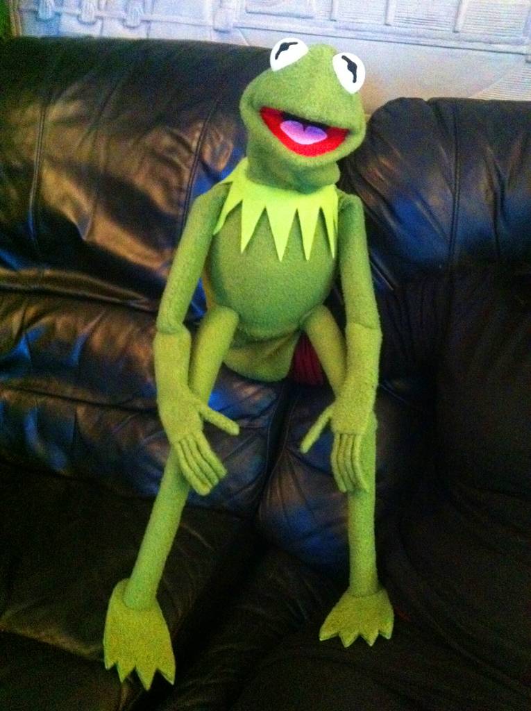KERMIT THE FROG MUPPET PROFESSIONAL FULL BODY PUPPET! COST ...