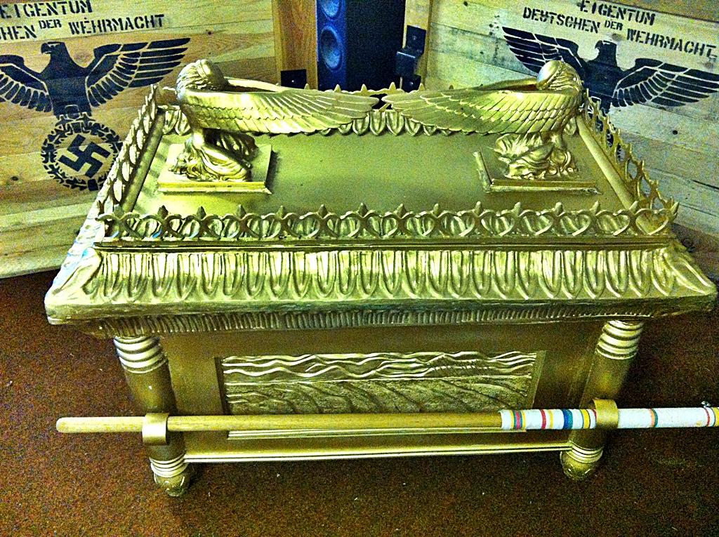 ARC OF THE COVENANT FULL LIFE SIZE REPLICA RAIDERS OF THE LOST ARK
