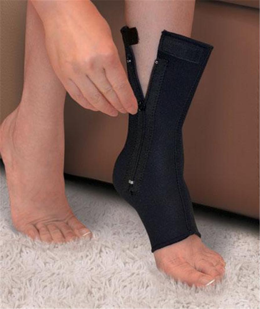 THERAPEUTIC ANKLE COMPRESSION SLEEVE ZIPPER OFFERS SUPPORT REDUCES