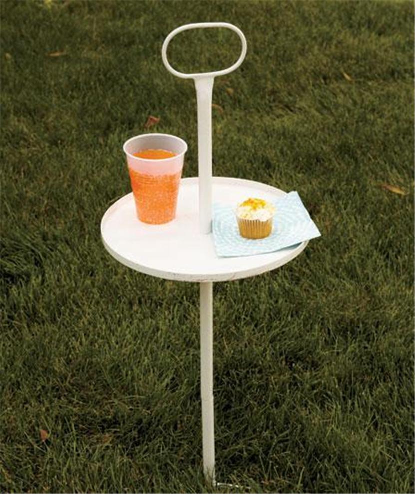 OUTDOOR TAKE IT ANYWHERE STAKE TABLE BEVERAGE SNACK HOLDER PICNICS