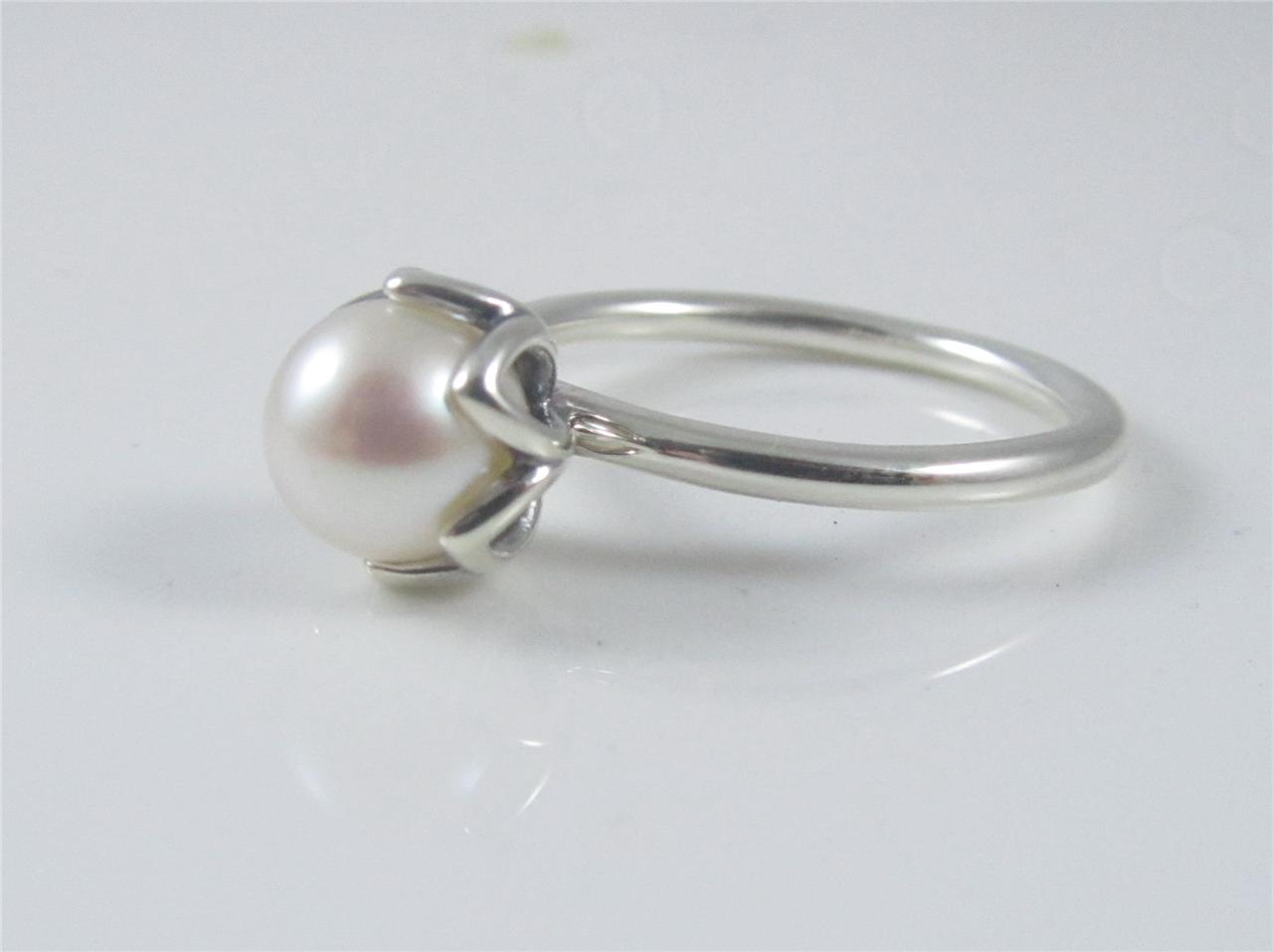 Authentic Genuine Pandora Sterling Silver White Pearl Ring 190865P54