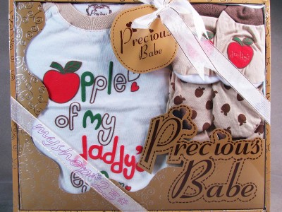 White Baby  Outfits on Newborn Baby Boy 0 6 Clothes Gift Box Set Of 4 Brown White Apple New