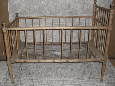Antique Baby Cribs on Antique Hand Made Baby Crib   Ebay