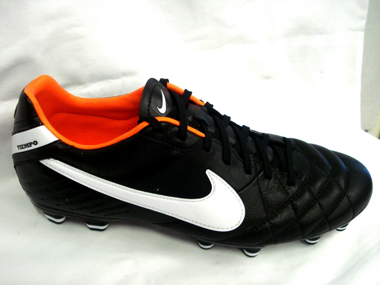 NIKE TIEMPO MYSTIC IV FG MENS FOOTBALL BOOTS SIZE UK 811 eBay