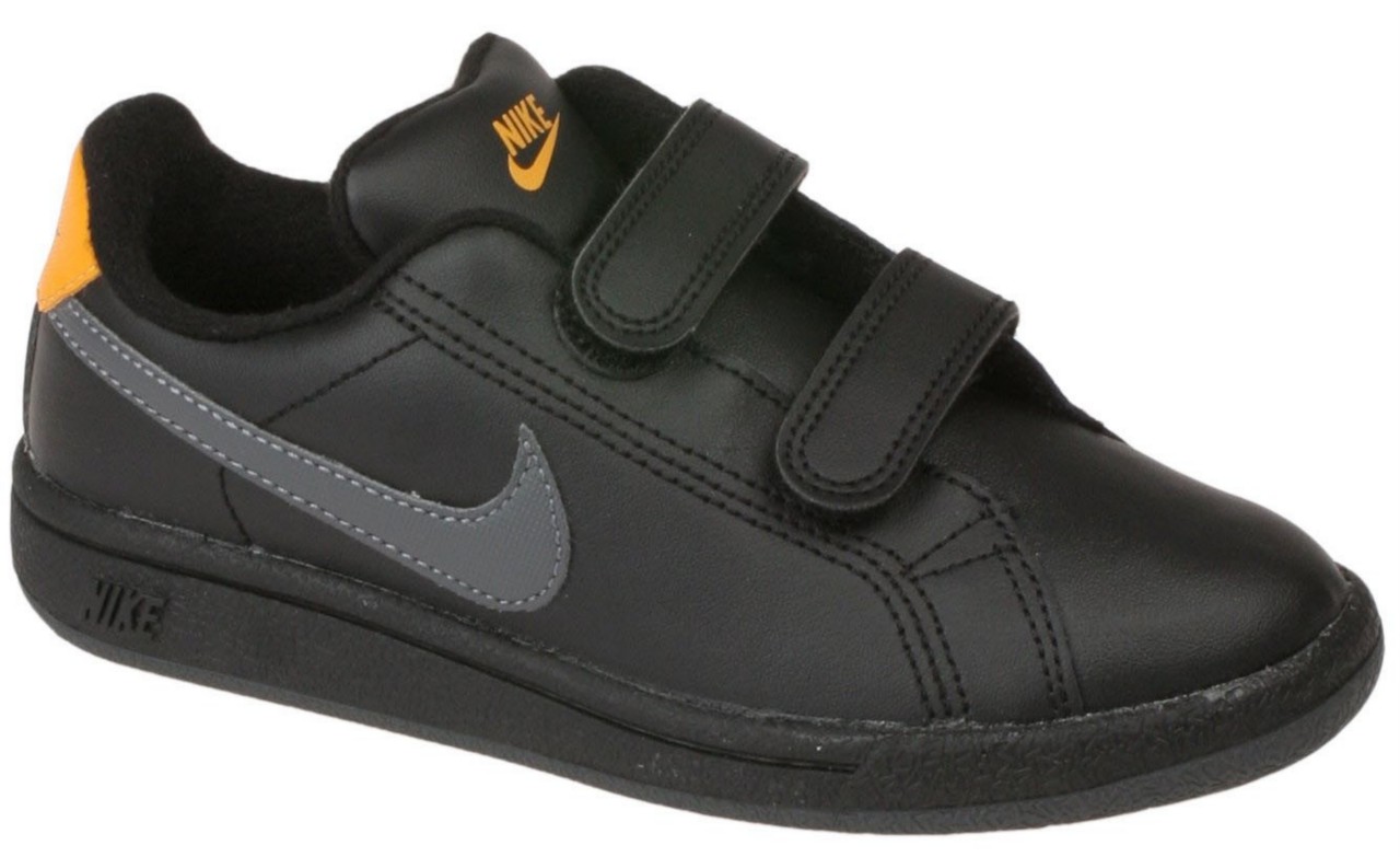 childrens nike trainers size 10.5