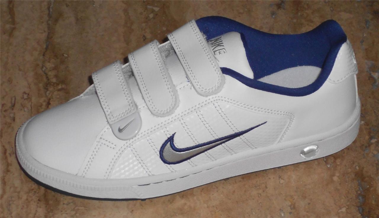 nike velcro trainers size 3