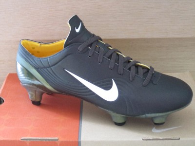nike mercurial 2002