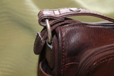 Distressed Leather Messenger  on Vintage Distressed Leather Cross Body Messenger Bag Handbag    Ebay