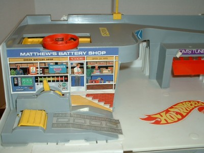 vintage hot wheels car wash