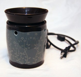 Pembrook Scentsy Warmer
